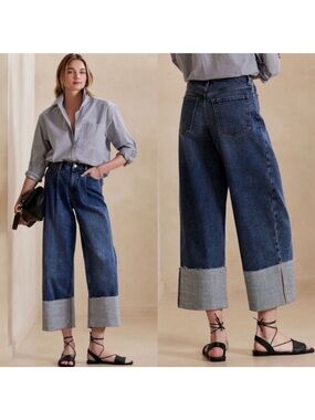 Banana Republic Wide Leg Crop Pleated Cuff Medium Wash size 30/10